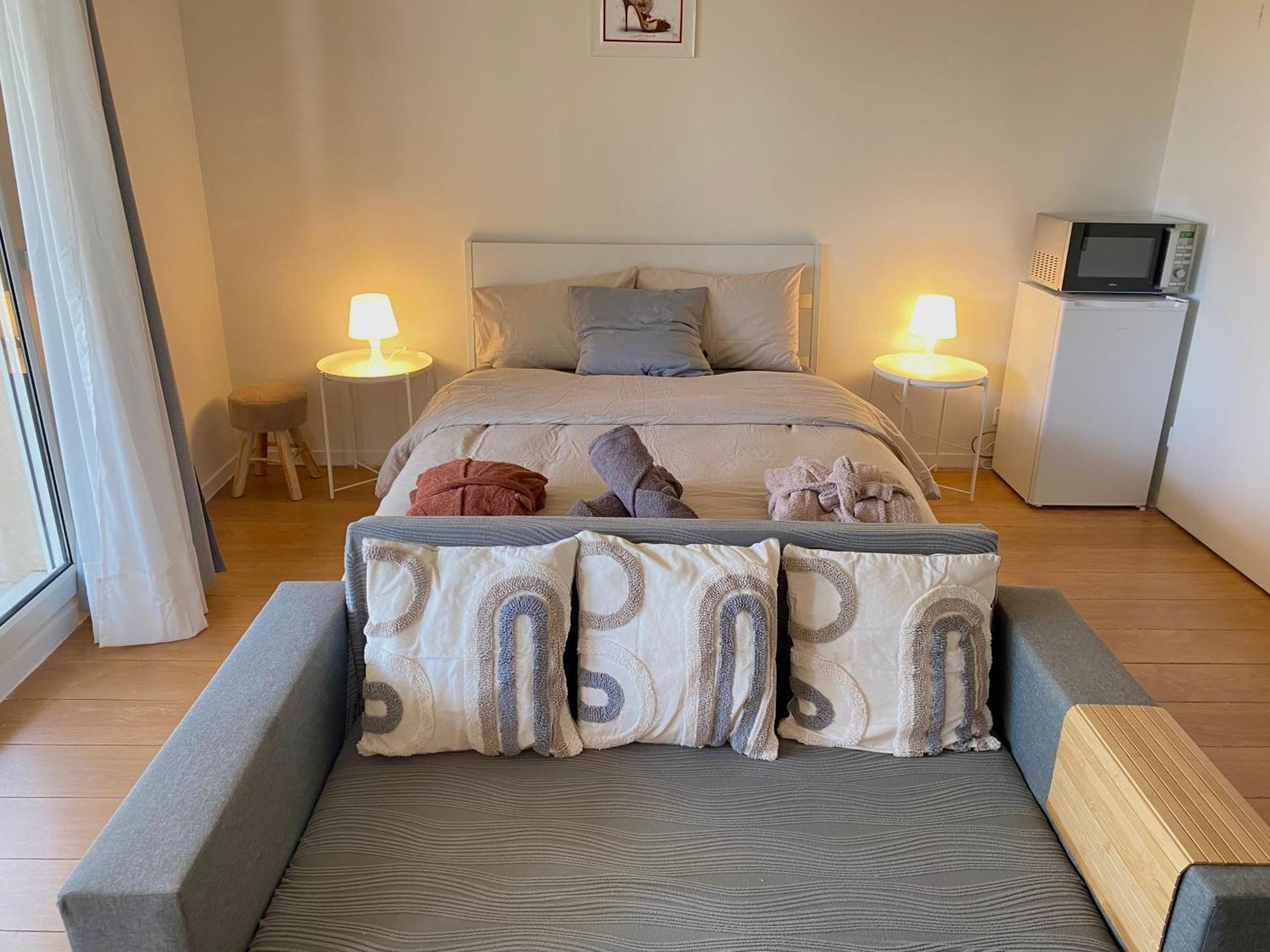 Cozy Riverfront Living, 5-Min Walk To Riverside Train Neuilly-Plaisance Eksteriør bilde